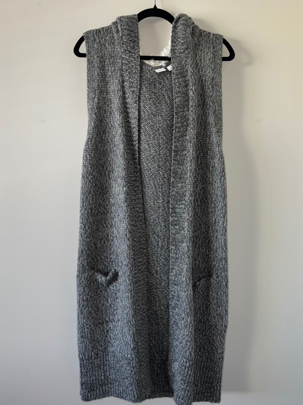 GAP Gray Hooded Sweater Vest Long Open Front Sherpa Lined Large